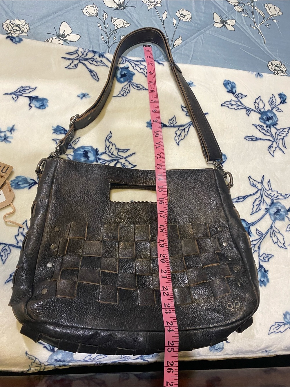 BED|STU Orchid Black Rustic Woven Leather Messenger Bag - Picture 7 of 16